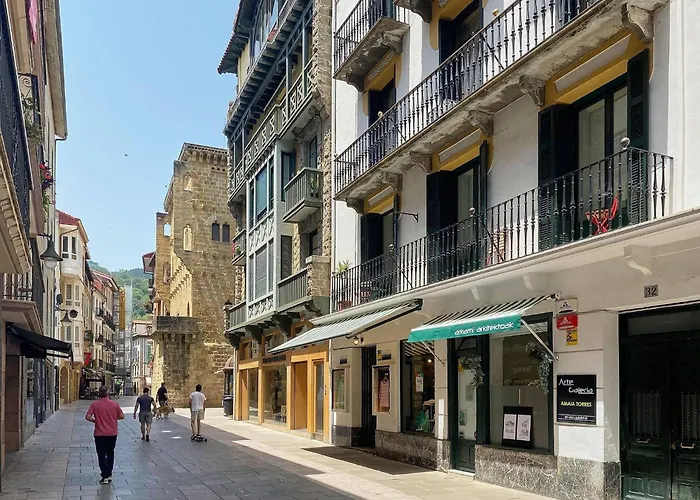 Earra - Casa Fabiola, Centro Y A 2 Min De La Playa